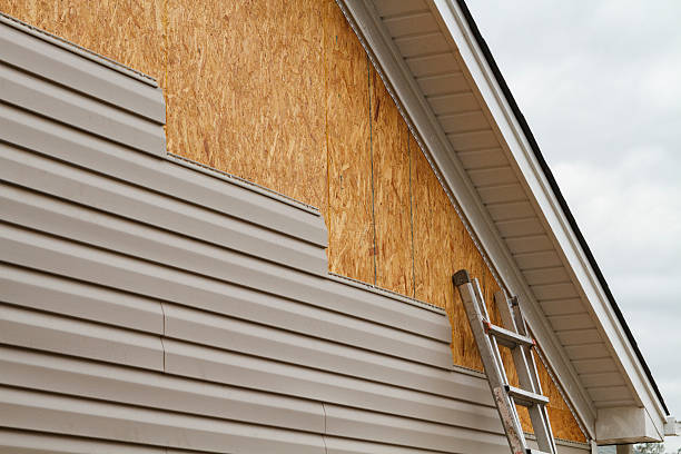 24/7 Emergency Vinyl Siding experts in Saint Thomas, PA